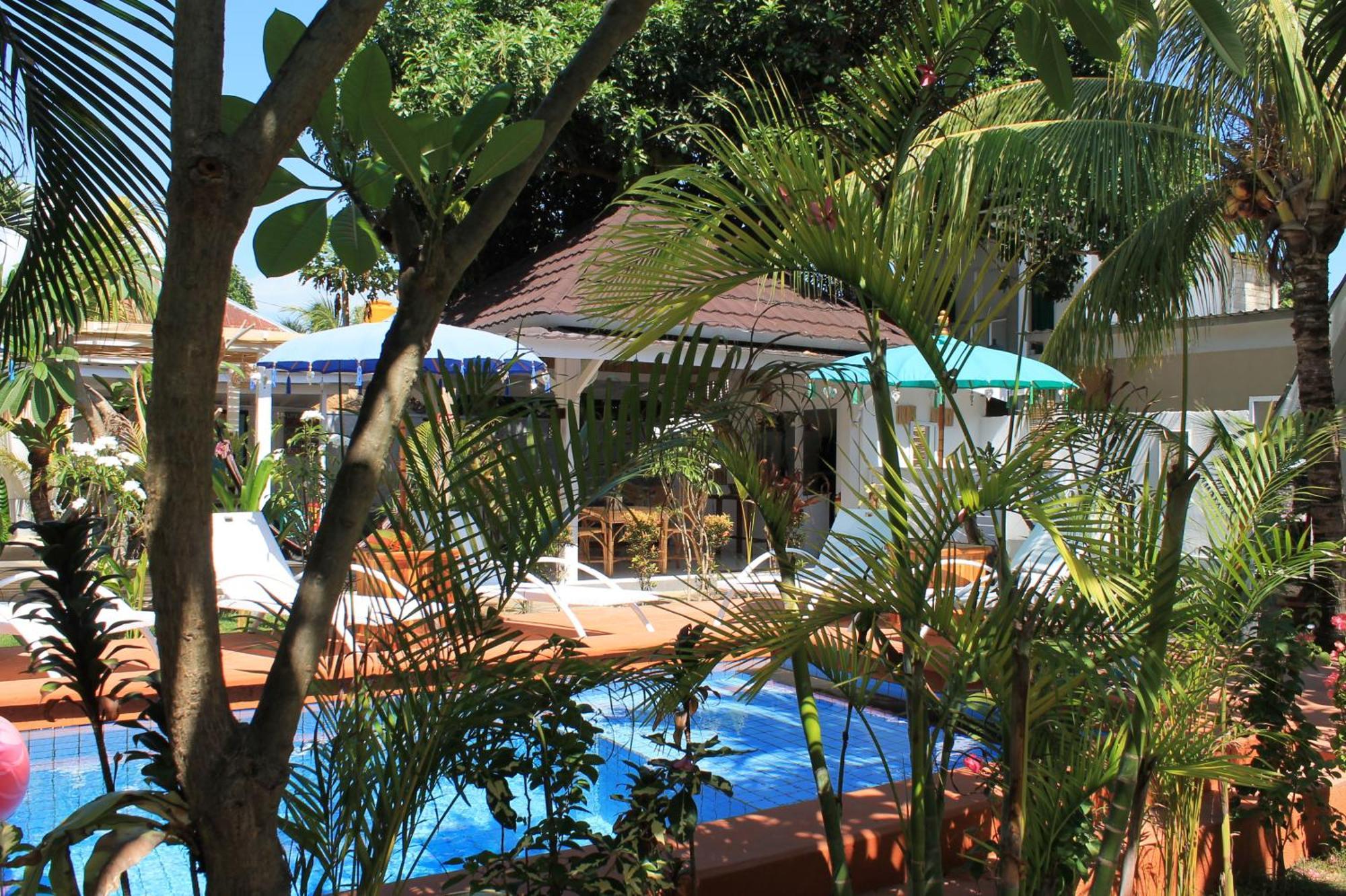 New Balengku Dua Hotel - Adults Only Гілі-Аїр Екстер'єр фото