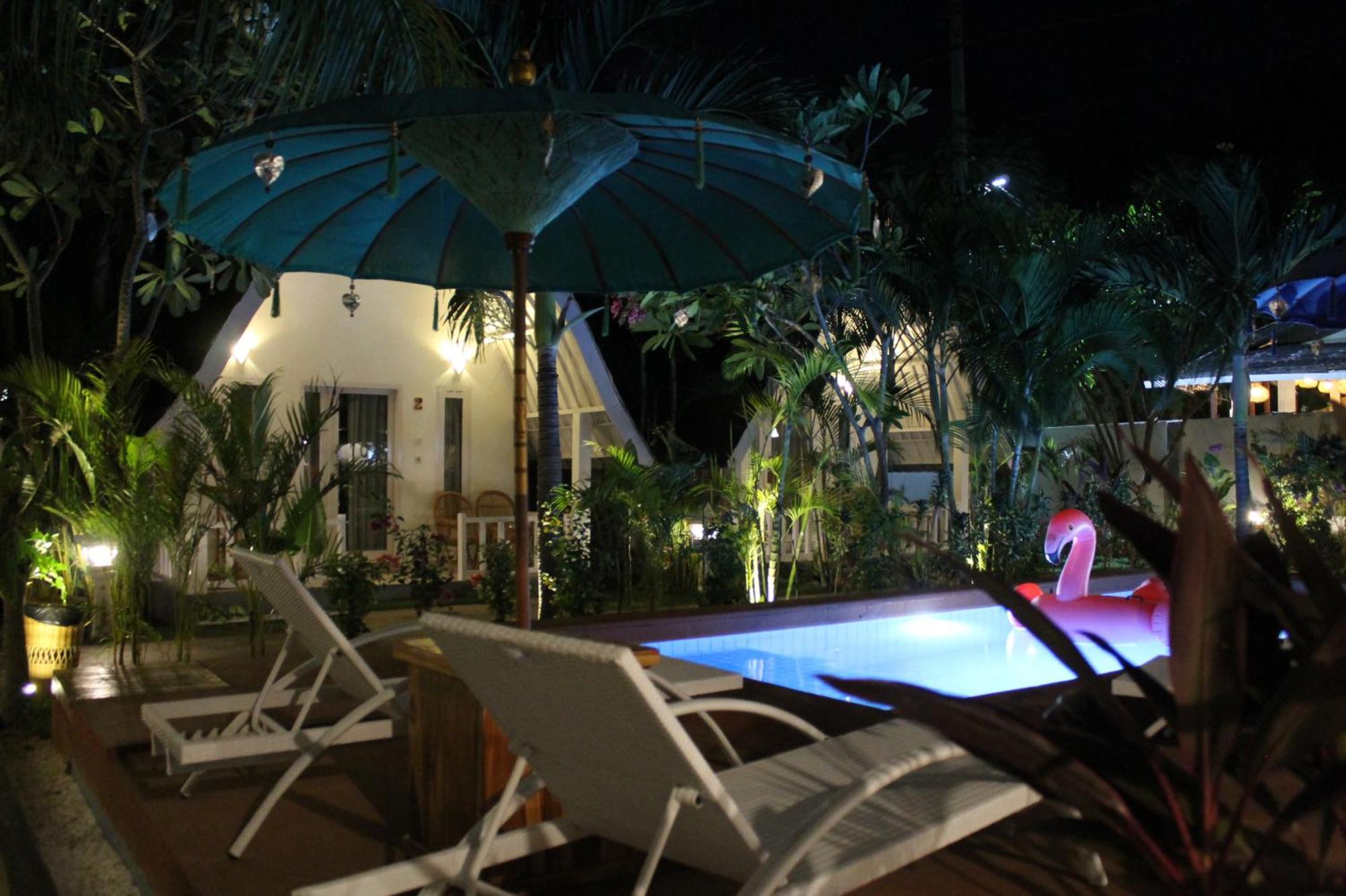 New Balengku Dua Hotel - Adults Only Гілі-Аїр Екстер'єр фото