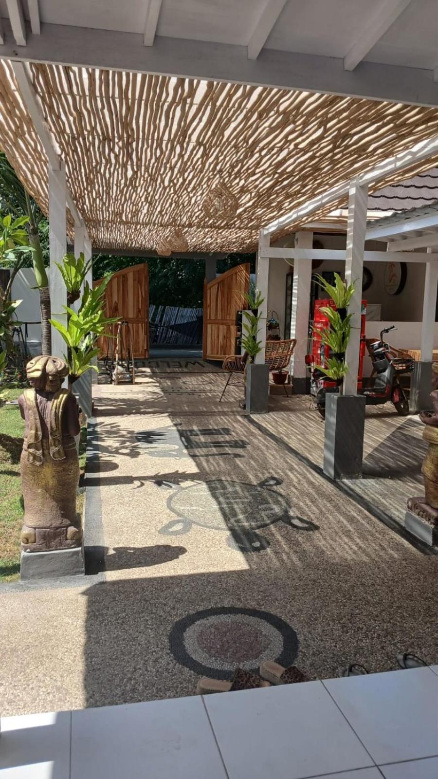 New Balengku Dua Hotel - Adults Only Гілі-Аїр Екстер'єр фото