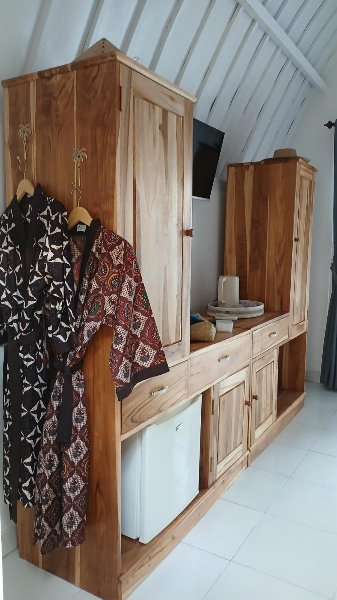 New Balengku Dua Hotel - Adults Only Гілі-Аїр Екстер'єр фото